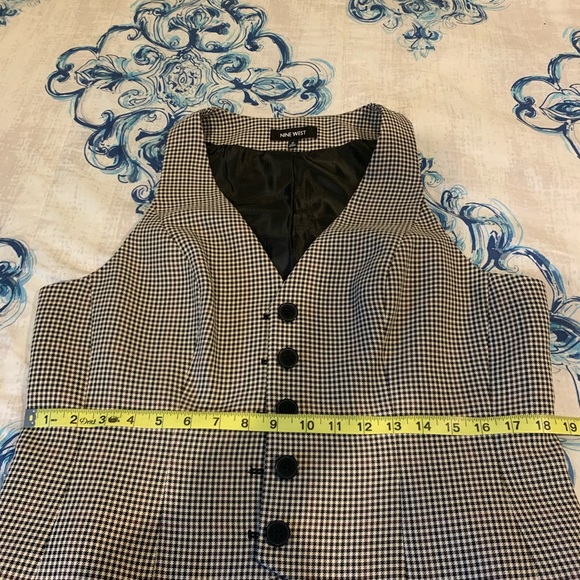 Nine West Ladies vest - Picture 5 of 5